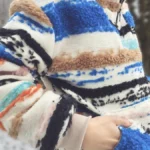 DOG-AHEAD-bluza-kurtka-welniana-damska-CRAZY-SHEEP-01